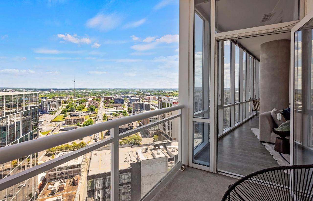 Placemakr Premier Sobro Nashville Luaran gambar View from a balcony